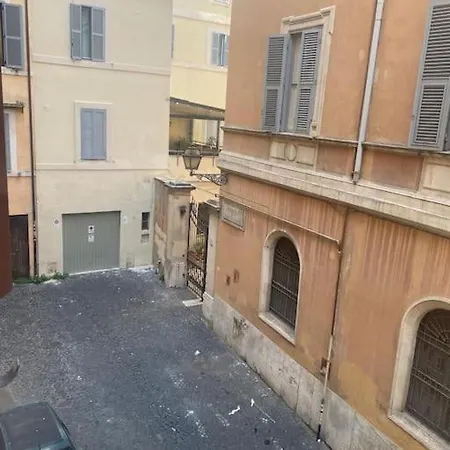 Апартаменты La Casa Di Jonathan Al Ghetto Рим